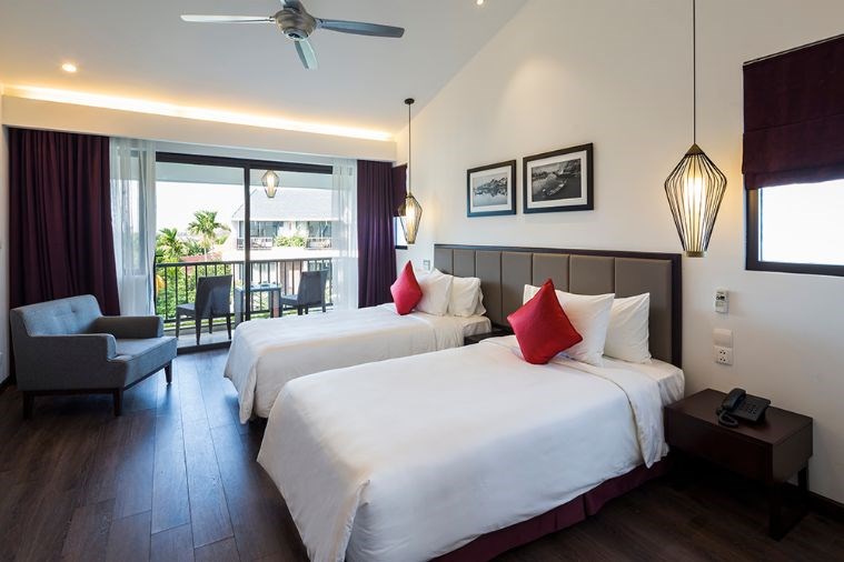 Deluxe Twin Balcony with Pool & Garden View